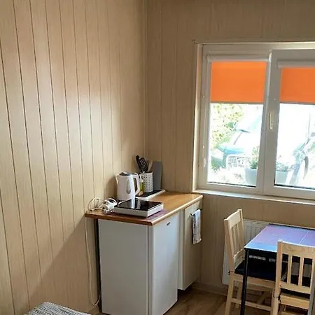For 2 People With Kitchenette Apartamento Sarbinowo